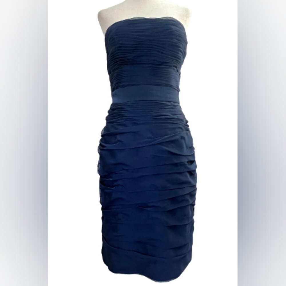 Monica Lhuillier Strapless Ruched Fitted Knee Length formal Dress SIZE 2